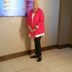 Meet your Posher, Marilyn